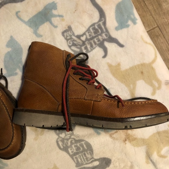 Mens Dockers brown boots. Size 11.5. Used in good condition. - Picture 3 of 10
